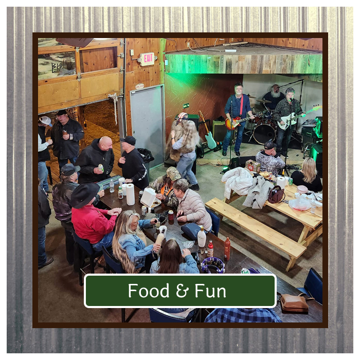 food-fun-website-pipe-creek-roadhouse